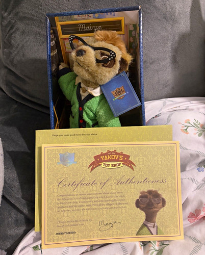 Yakov toy shop meerkat manor - shop,